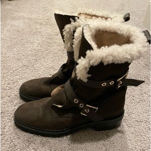 Massimo Dutti Womens brown boots.